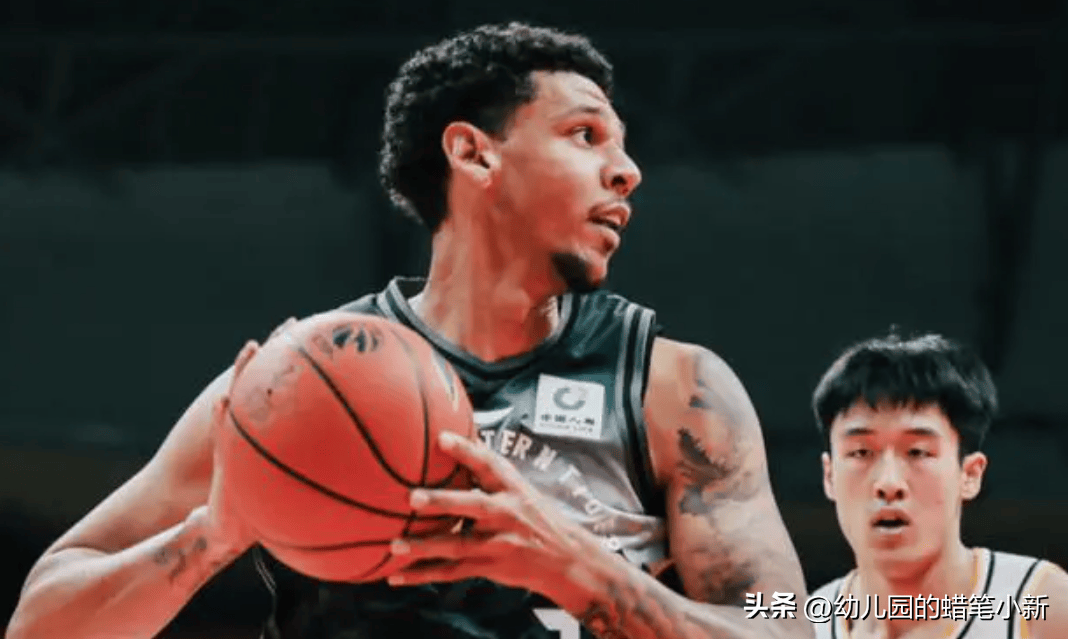 东部黑马惊艳表现,实力跻身前四!(东西部第1是两匹黑马!他们的成功秘诀恰好相反) 东部黑马惊艳表现,实力跻身前四!(东西部第1是两匹黑马!他们的成功秘诀恰好相反)