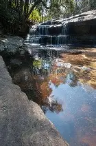 纽伦堡主场惨败不莱梅紧追降级区